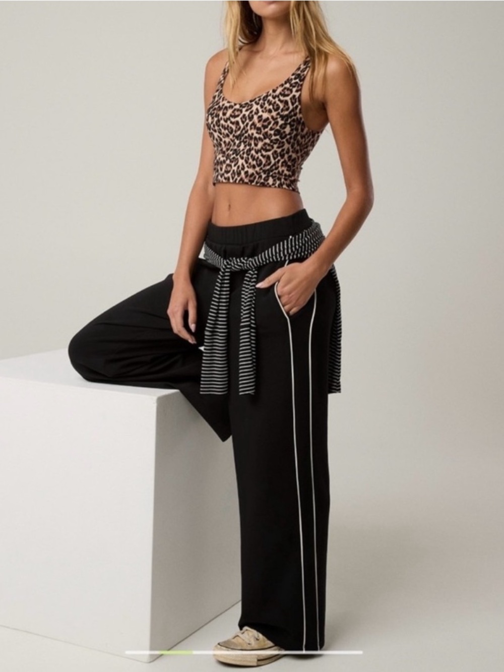 Aerie Offline ChillUp Track Trouser Wide Leg Pants Black Size Large
